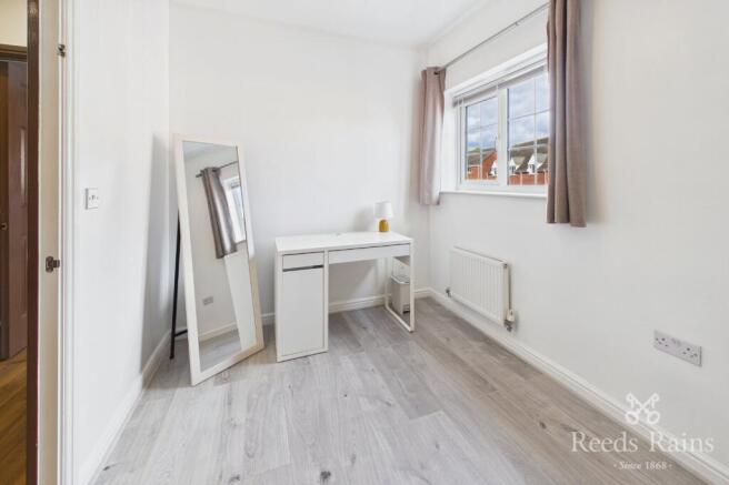2 bed Apartment for sale Image 11