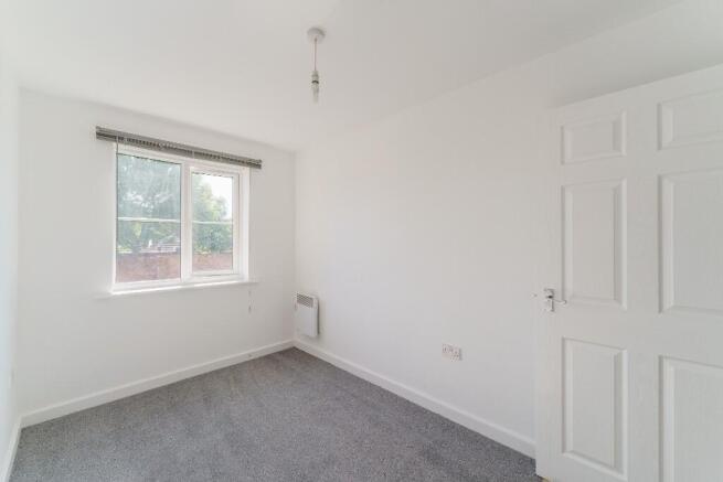 2 bed Apartment for sale Image 8