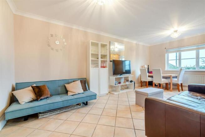 RECEPTION ROOM.jpg