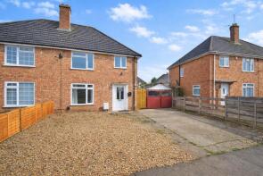 60, Foxhays Road, Reading RG2 8NW