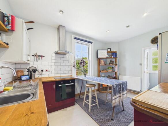 3 bed Semi-Detached for sale Image 11