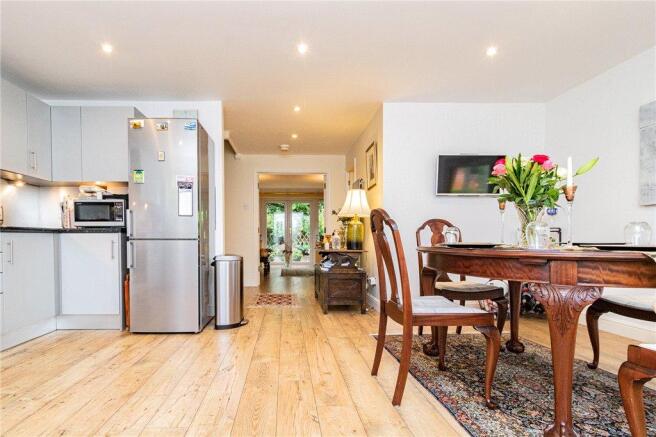 Kitchen & Diner