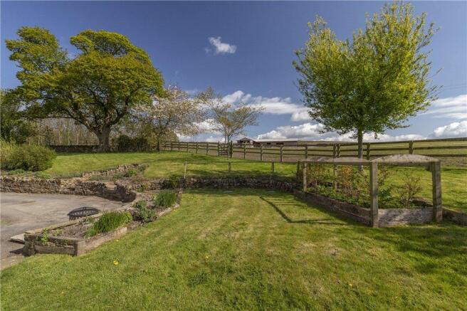 Garden & Land