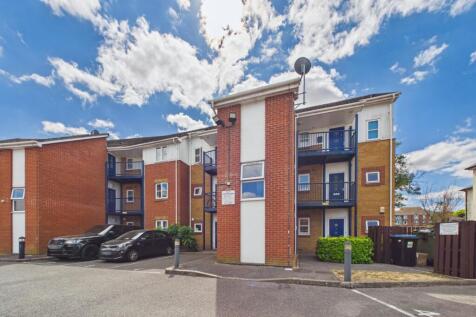 Kennet Walk, Reading, Berkshire, RG1