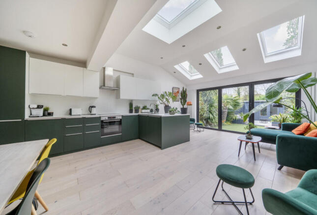 1445776-9-69e67d2...