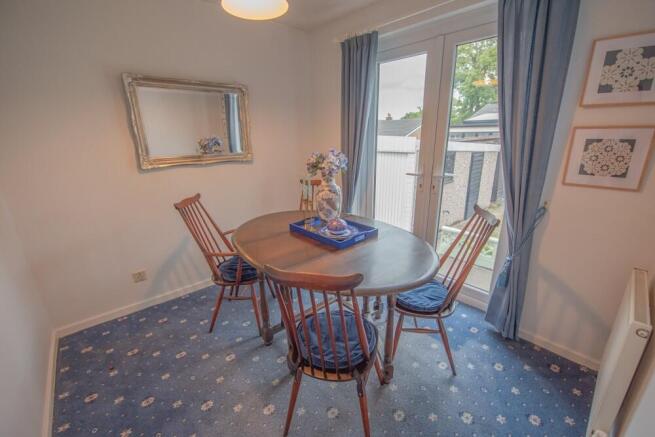 2 bed Bungalow for sale Image 5