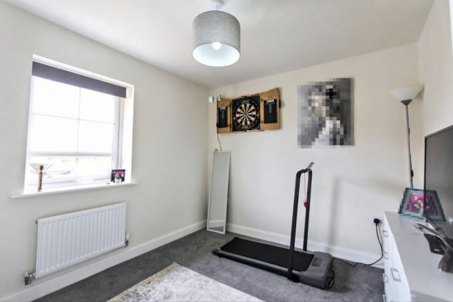 3 bed Semi-Detached for sale Image 8