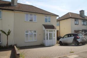 10, Knights Way, Hainault, Ilford IG6 2RR