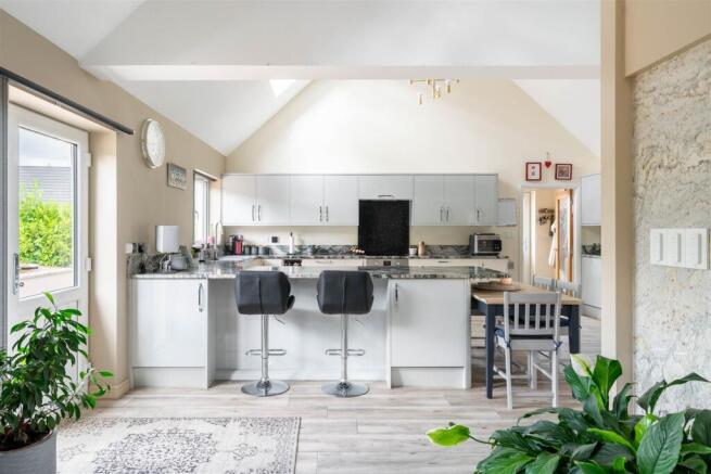 Kitchen - Diner-2.jpg