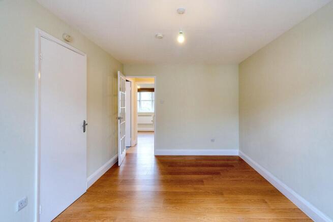 Flat 6, Read Court,1 Gandhi Close, Walthamstow, E17 8JX