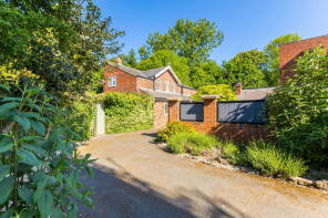 24a, Ackworth Road, Pontefract WF8 3PE