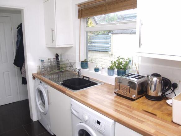 Modern Kitchen