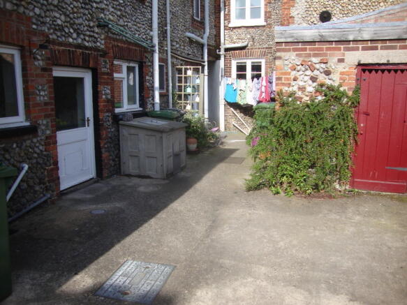 Photo 7