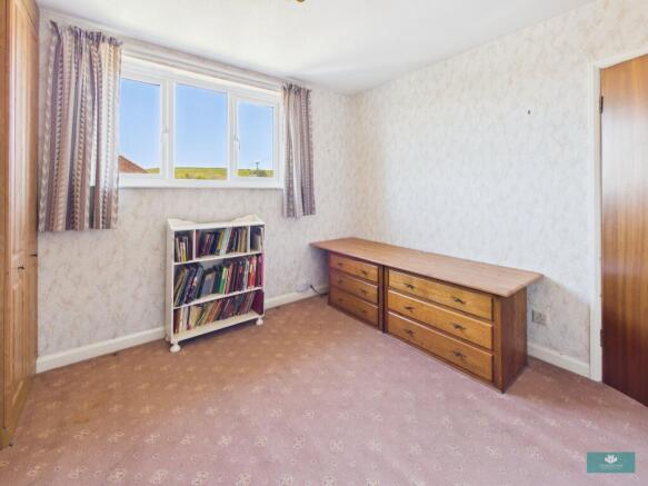 3 bed Semi-Detached for sale Image 6