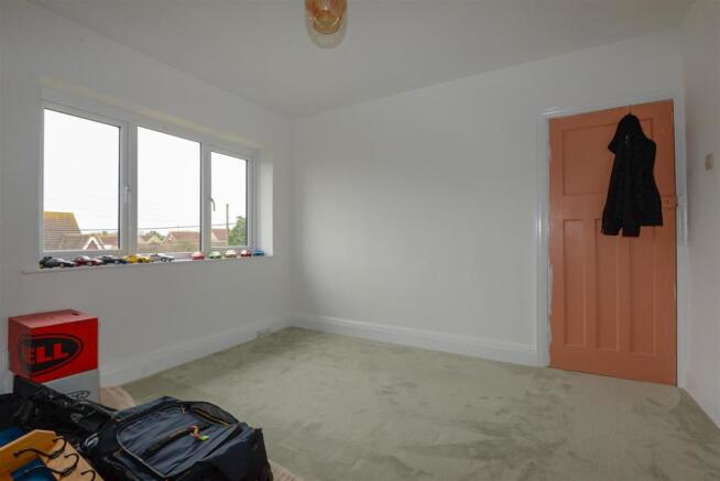 Bedroom2 1.jpg
