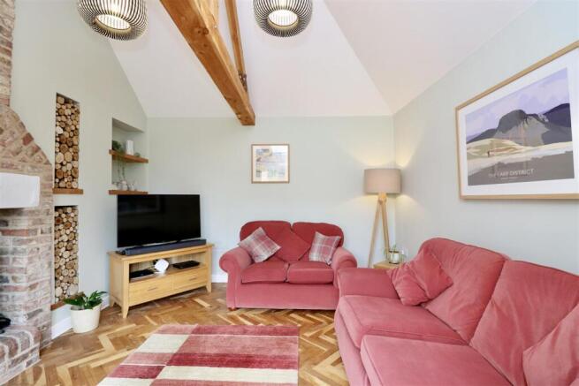 3 bed House for sale Image 8