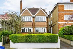 1, 46 Beaulieu House, Raymond Road, London SW19 4AW
