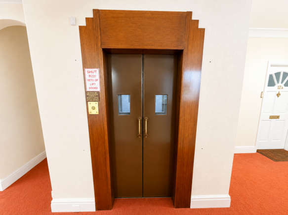 1 bed Flat for sale Image 10