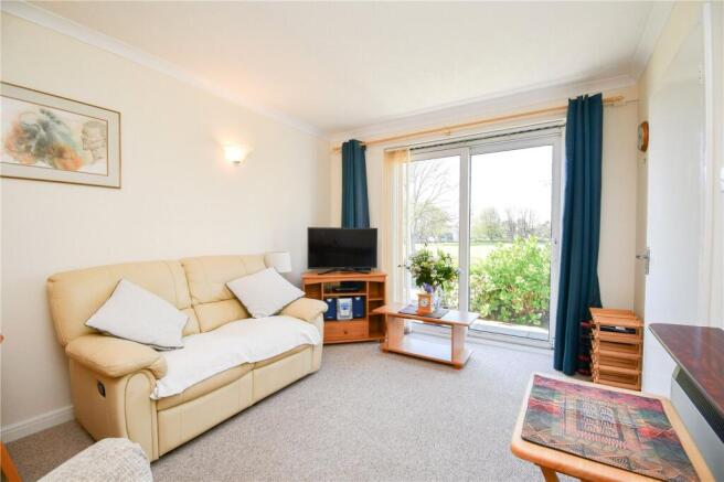 Dale Avenue, Heswall, Wirral photo 4