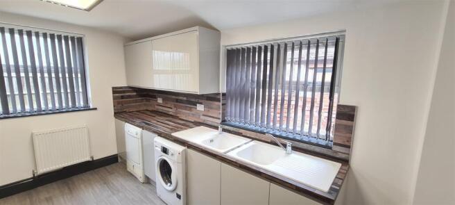 6 bed House Share for sale Image 9