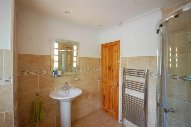 bathroom/w.c.-view2