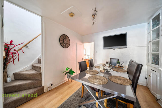 89f1103b-9eee-478...