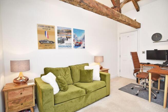 2 bed Terraced for sale Image 10