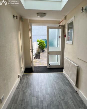 Clarence Road, Llandudno, LL30 photo 5