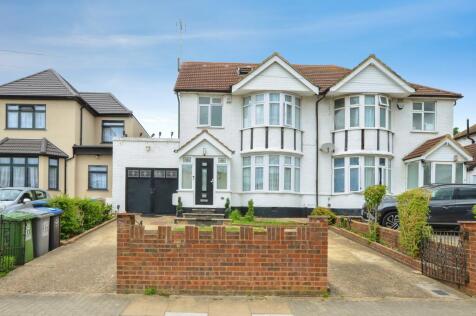 Birchen Grove, London, NW9