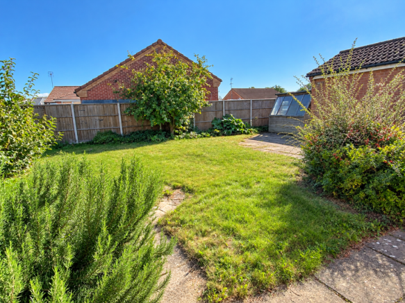 Mondemont Close, Holbeach photo 4