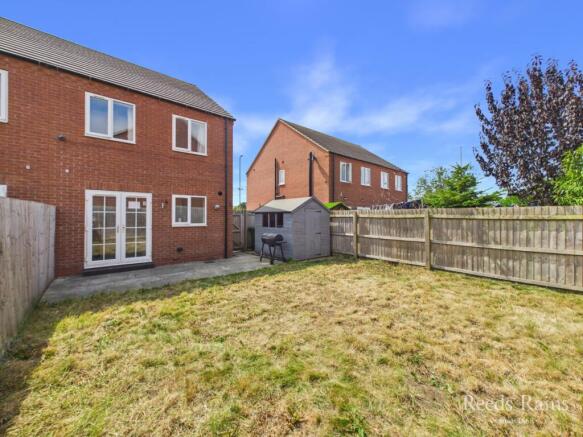 3 bed Semi-Detached for sale Image 6