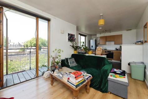 Cremer Street, London, E2