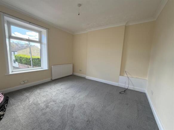 Room 4.jpg