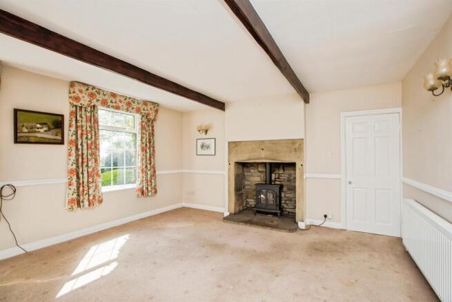 4 bed Detached for sale Image 8