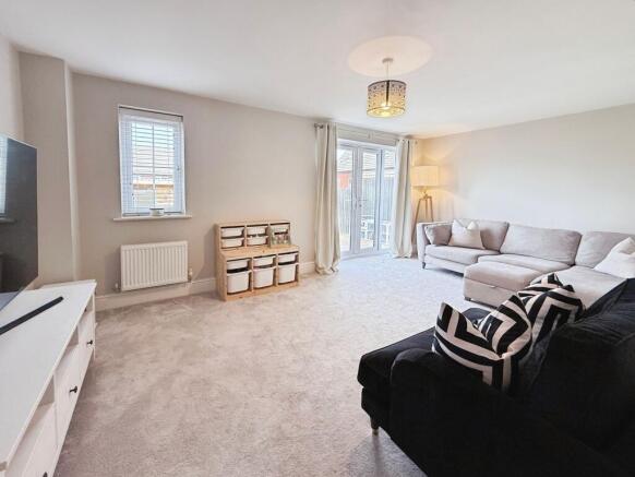Elderberry Drive, Rothley, LE7 photo 2