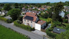 Lily Cottage, Dinghurst Road, Winscombe BS25 5PN