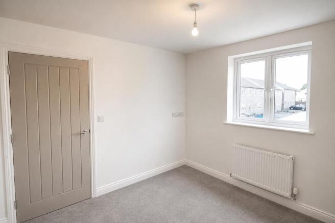 2 bed Flat to rent Image 8
