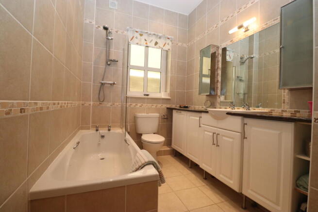 Photo 05