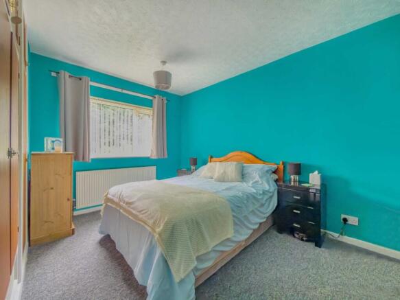 2 bed Terraced for sale Image 9