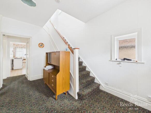 4 bed Semi-Detached for sale Image 11