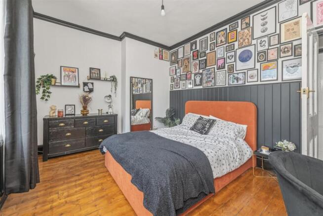2 bed Terraced for sale Image 11