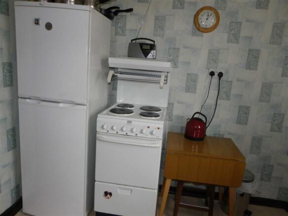 Photo 8