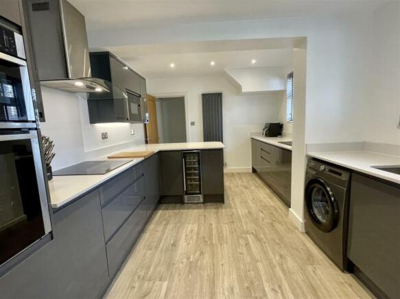 Kitchen Breakfast Room