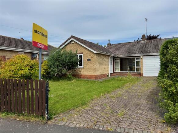 29 Chantry Way Sold.jpg