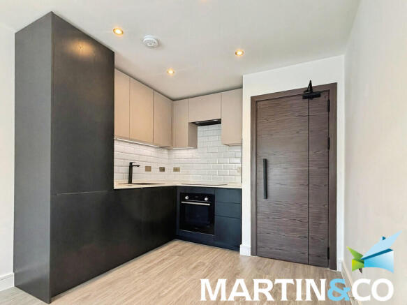 1 bed Apartment to rent Image 4