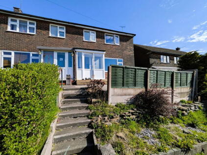 31 Brown Hill Drive, Austerlands, Oldham, OL4 4BD