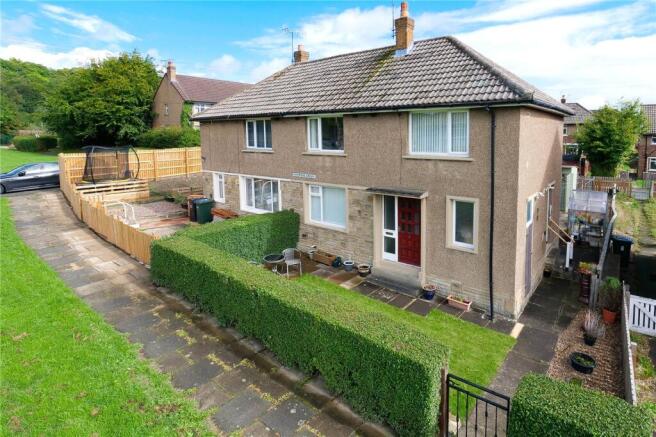 3 bed End of Terrace for sale in baildon