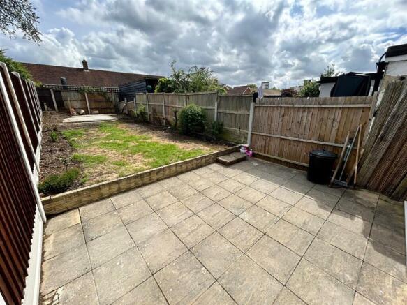 garden 3.jpg