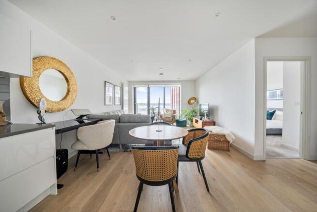 1333375-5-6890e3f...