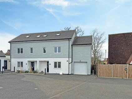 Nightingale Close, Redhill